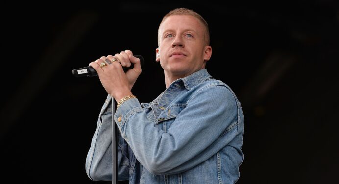 Macklemore nos presenta a Mini-Macklemore en el video de “Marmalade”