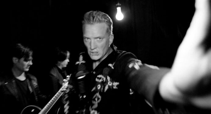 Queens Of The Stone Age nos pone a bailar con su nuevo disco ‘Villains’