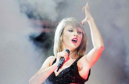 Taylor Swift recibe críticas por su nuevo trato con Ticketmaster. cusica Plus.