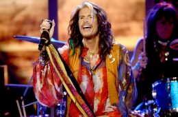 Aerosmith se ve forzado a cancelar parte de su tour de despedida en latinoamérica por salud de Steven Tyler. Cusica plus.