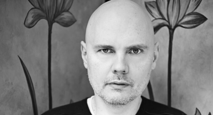 Billy Corgan vuelve al sonido de Smashing Pumpkins con “The Spaniards”