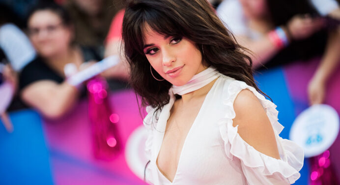 Camila Cabello nos deja escuchar “Havana” en versión acústica