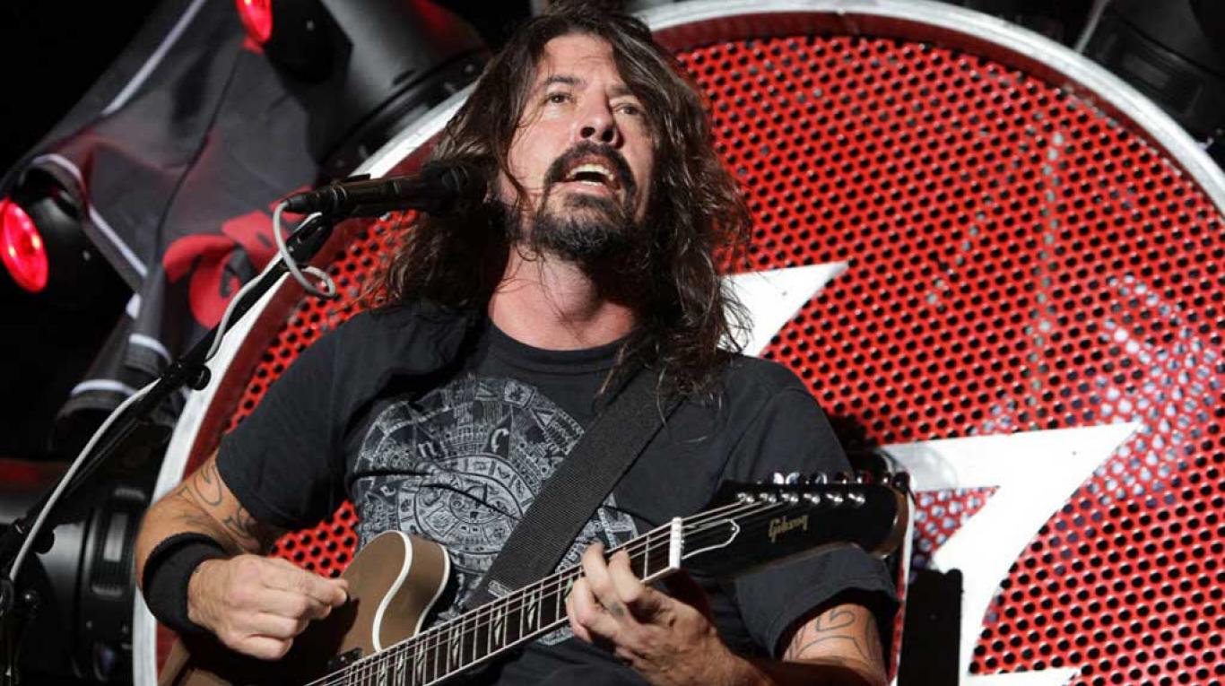 Dave Grohl quería grabar el nuevo disco de los Foo Fighters en vivo. Cusica Plus.