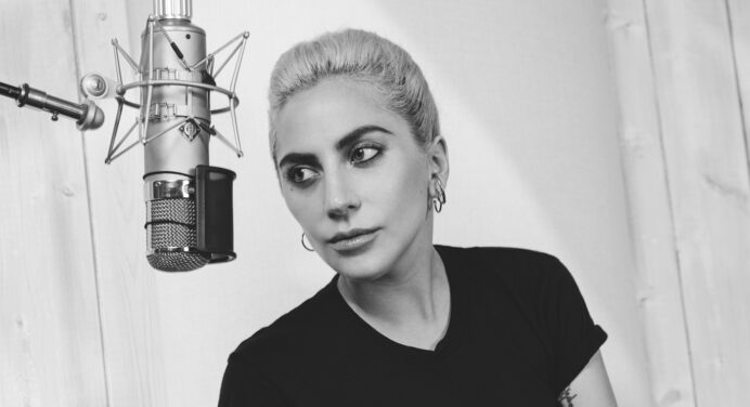 Lady Gaga pospone su tour por Europa hasta el 2018