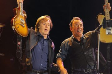 Bruce Springsteen acompaño a Paul McCartney en el Madison Square Garden. Cusica plus.