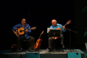 Aquiles Baez y Miguel Delgado Estévez sumarán sus guitarras en busca de la paz. Cusica Plus.