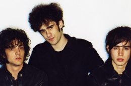 Black Rebel Motorcycle Club muestra su lado ambiental en “Haunt”. Cusica Plus.