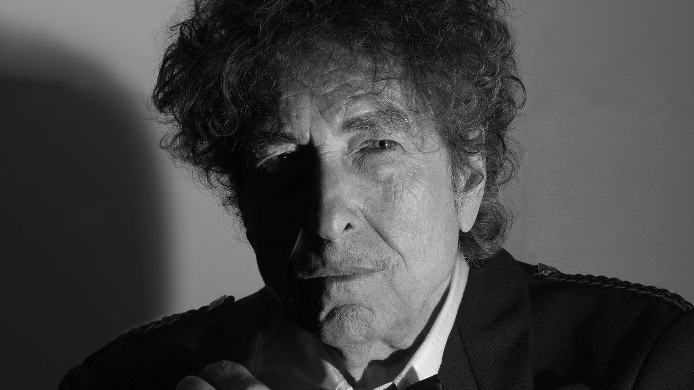 Publicarán un libro corto con el discurso de Bob Dylan para el Nobel. Cusica Plus.