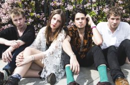 Wolf Alice lleva 'Visions Of A Life' al programa de Jools Holland. Cusica Plus.