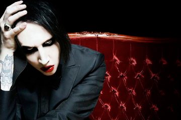Johnny Deep protagoniza el nuevo oscuro video de Marilyn Manson. Cusica Plus.