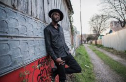 Gary Clark Jr convoca a la Liga de la Justicia en el video de “Come Together”. Cusica Plus.