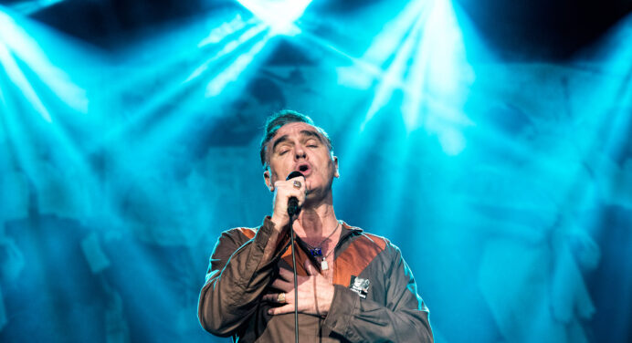 Morrissey descarga su ira con el nuevo disco ‘Low In High School’