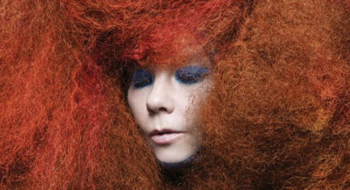 Björk nos lleva hasta su ‘Utopia’ en el trailer de su disco