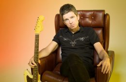 Noel Gallagher nos invita a un viaje psicodélico en su nuevo disco. Cusica Plus.