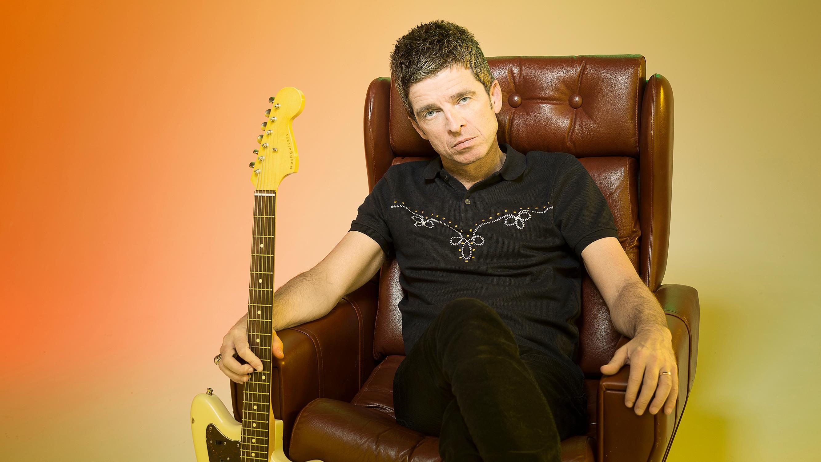 Noel Gallagher nos invita a un viaje psicodélico en su nuevo disco. Cusica Plus.