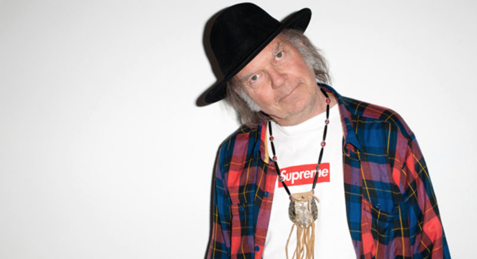 Neil Young compartirá toda su discografía gratuitamente
