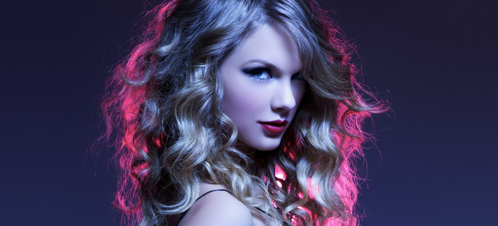 Disfruta del set de Taylor Swift en el festival ‘IHeart Radio’