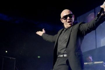 Pitbull se va de fiesta en el video de “Jungle”. Cusica Plus.