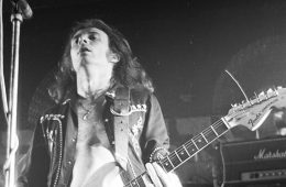 Fallece Eddie Clarke, último miembro original de Motörhead. Cusica Plus.