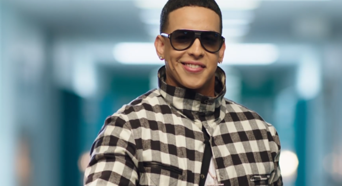 Daddy Yankee viaja en el tiempo con “Dura”