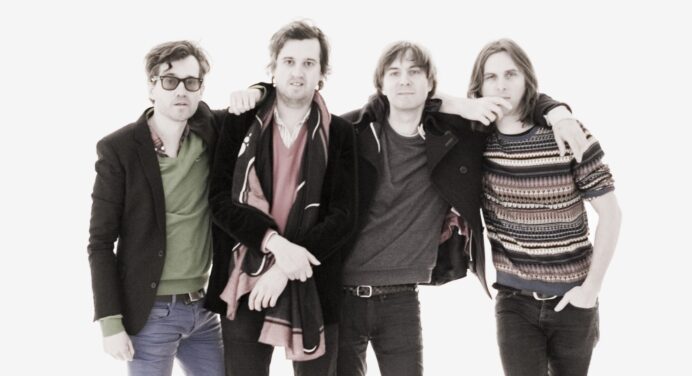 Phoenix nos deja escuchar los demos de ‘Ti Amo’