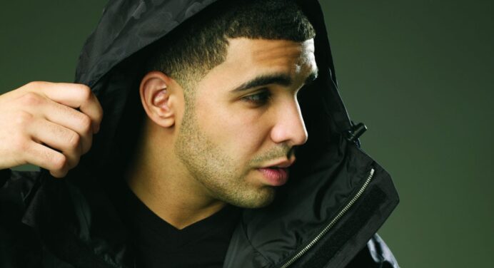 Drake estrenó dos nuevos temas de manera sorpresiva