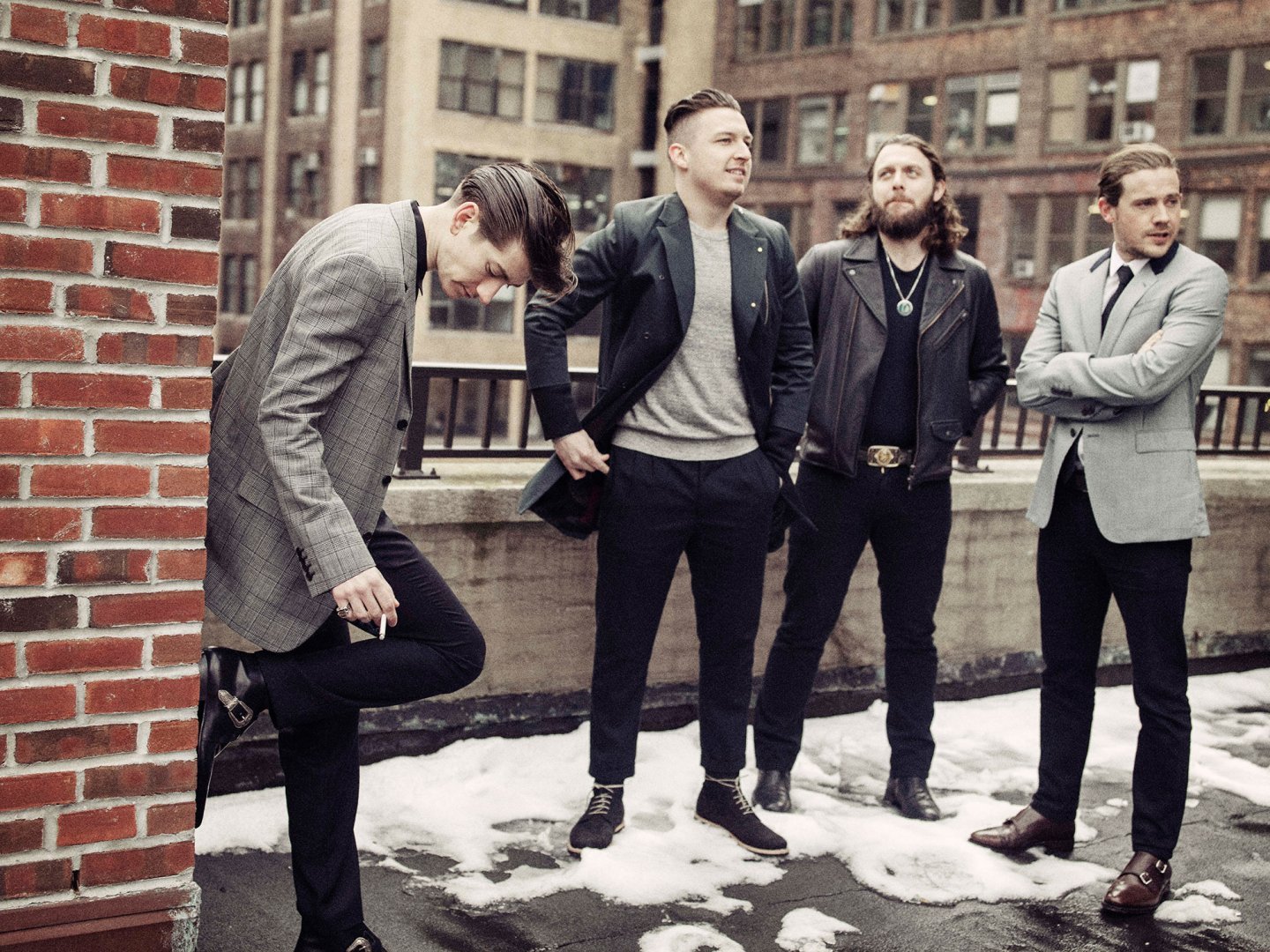Arctic Monkeys interpreta “Badphone” por primera vez en vivo