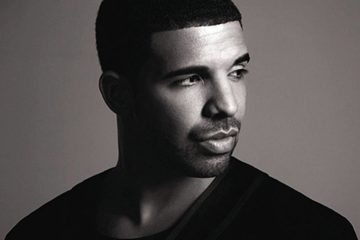 Drake fue acusado de robar la portada de su reciente EP. Cusica Plus.