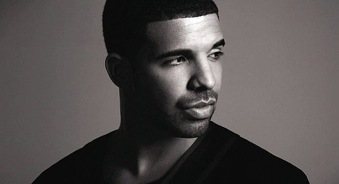 Drake fue acusado de robar la portada de su reciente EP