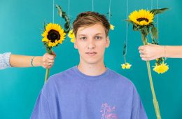 George Ezra estrena video de “Paradise”. Cusica plus.