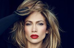 Jennifer Lopez sigue apostando a los tonos electrónicos de la mano de Skrillex en “Us” . Cusica Plus.