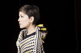 Natalia Lafourcade sigue explorando el folklore latinoamericano con “Desdeñosa”. Cusica Plus.