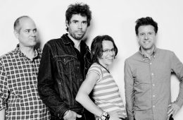 Superchunk comparte su explosivo nuevo disco ‘What A Time To Be Alive’. Cusica Plus.