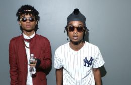 Rae Sremmurd maneja a toda velocidad en el video de “Powerglide”. Cusica Plus.