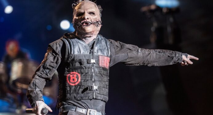 Corey Taylor de Slipknot homenajea a ex integrante de la banda