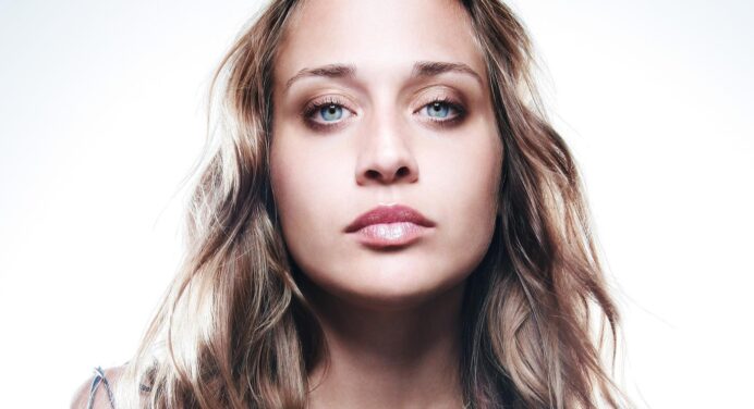 Fiona Apple, revive las canciones de cuna