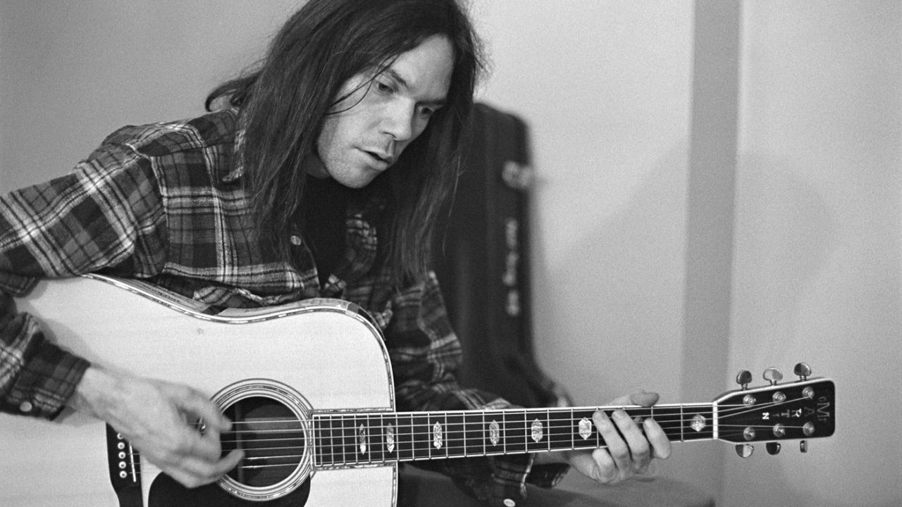 Neil Young publica nuevo video, y entra en el mundo cinematográfico