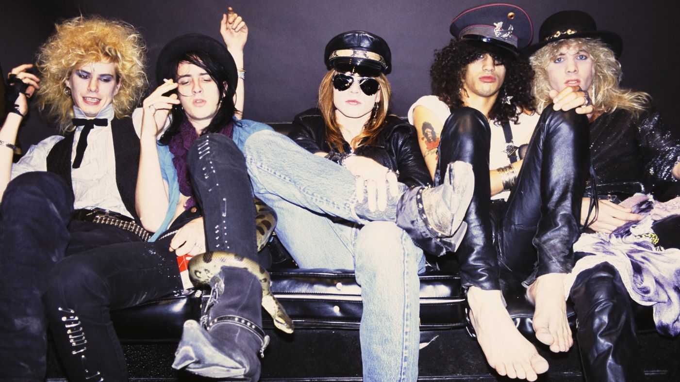 Guns N’ Roses comparte el video original de “It’s So Easy” en Apple Music. cusica plus.
