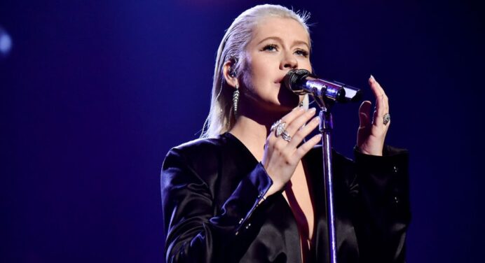Christina Aguilera trabajó con Kanye West en su nuevo tema