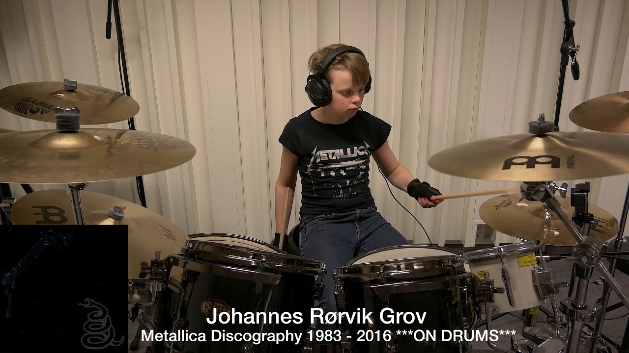 Niño de 10 años toca toda la discografía de Metallica en su batería