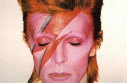 La primera grabación de estudio de David Bowie será subastada. Cusica Plus.