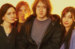 My Bloody Valentine estrena nueva canción en vivo. Cusica Plus.