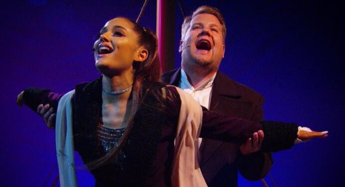 Ariana Grande y James Corden recrearon la escena del Titanic en el Late Late Show