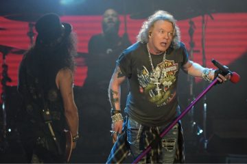 Axl Rose afirma que está trabajando en nuevas canciones para Guns N’ Roses. Cusica Plus.