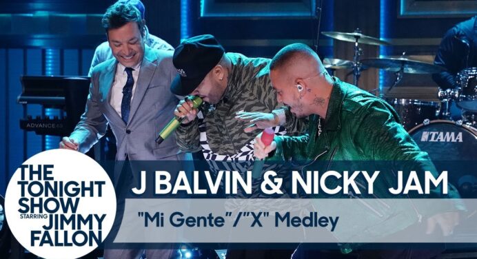 J Balvin y Nicky Jam cantaron “X” en el show de Jimmy Fallon