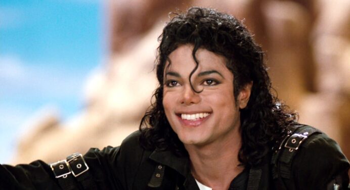 Hugo Boss venderá 100 trajes réplica de Michael Jackson para celebrar su cumpleaños