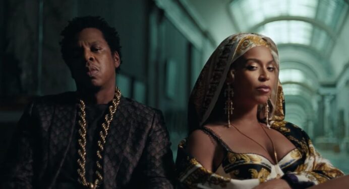 Concierto de Beyoncé y Jay-Z fue interrumpido porque un fan invadió el escenario