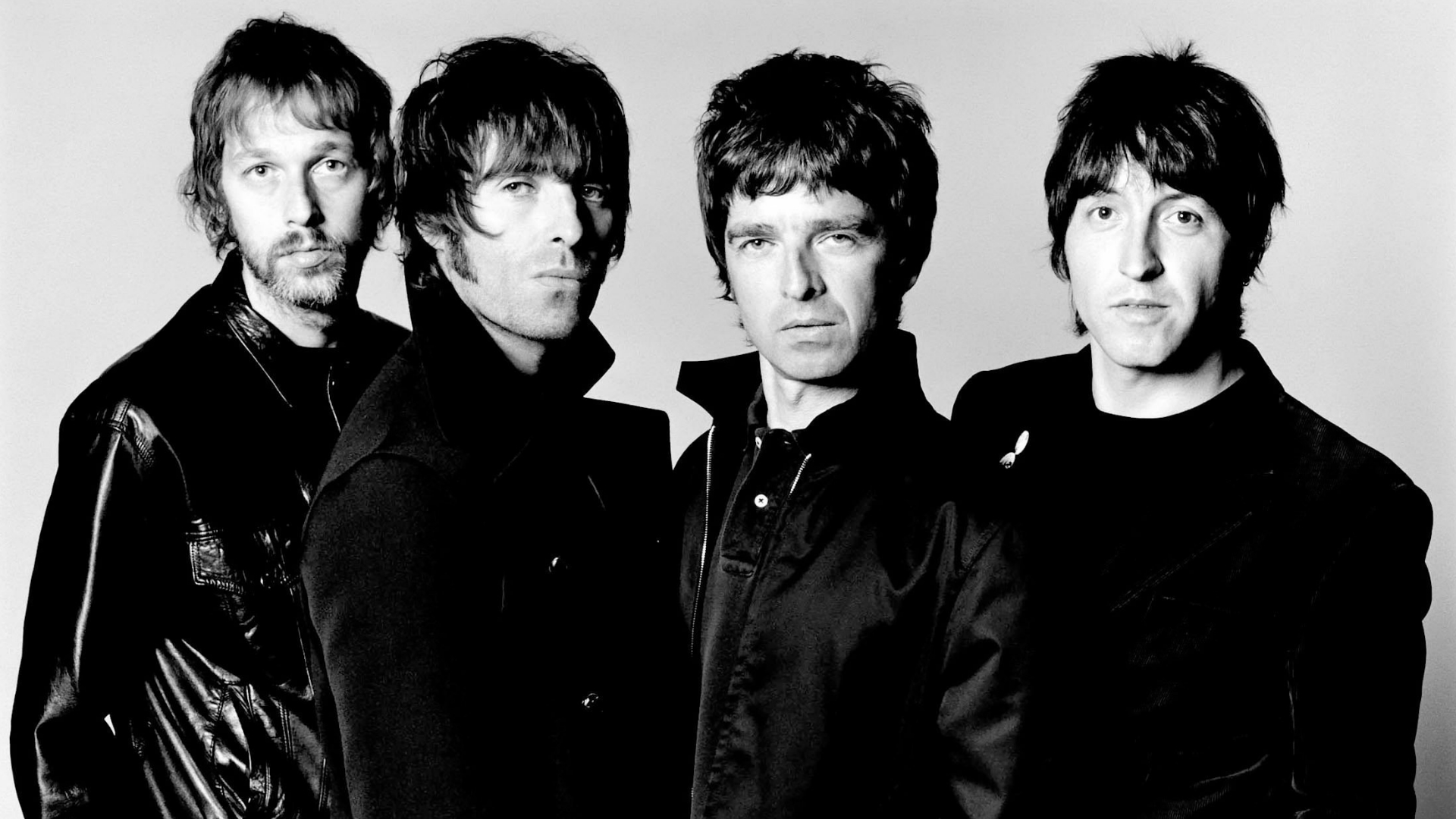Oasis podría reunirse nuevamente en Irlanda, si le pagan 20 millones de dólares a Noel Gallagher. Cusica Plus.