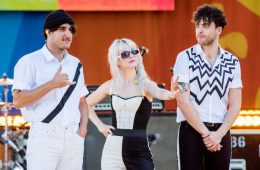 Paramore dejará de tocar “Misery Business” en todos sus shows en vivo. Cusica Plus.