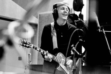 Paul McCartney fue entrevistado por Howard Stern, y habló de la separación de The Beatles. Cusica Plus.